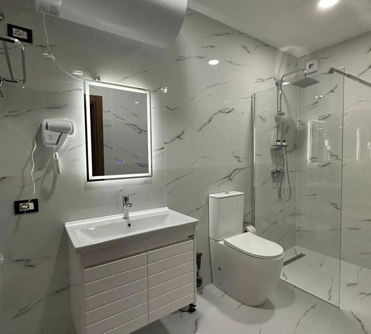 Hotel Aleks Shkodër
