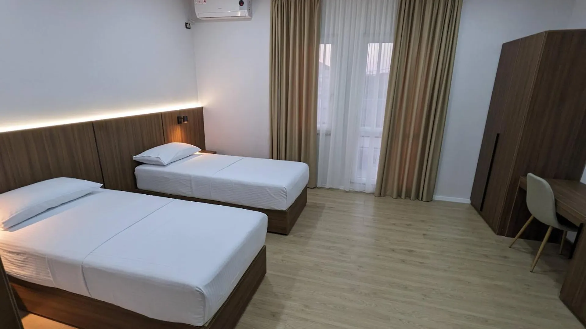 ***  Hotel Aleks Shkodër Albanie